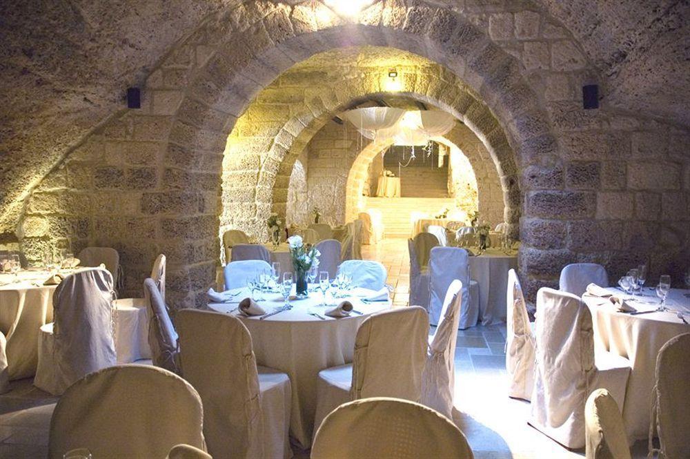 Relais Albergo I Luoghi Di Pitti Altamura Bagian luar foto