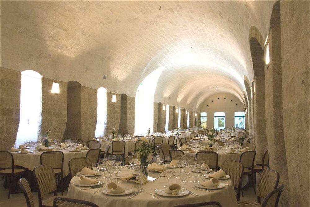 Relais Albergo I Luoghi Di Pitti Altamura Bagian luar foto